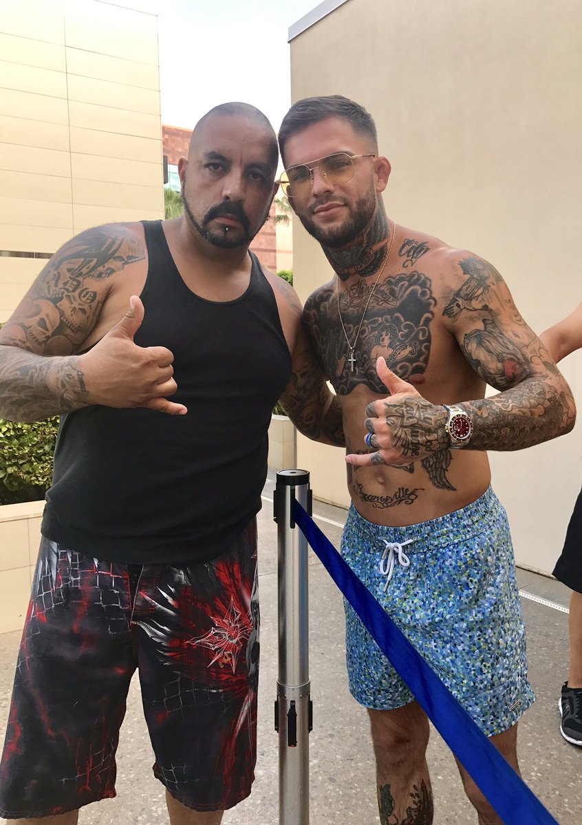 KALMADO87's tweet photo. Thanks @Cody_Nolove 🤙🏼 Down Since Day One Bro #ufc @WetRepublic #LatePose #UFCFightWeek #UFCAfterParty #UFCInternationalWeek https://t.co/t5tc1Xg6vO