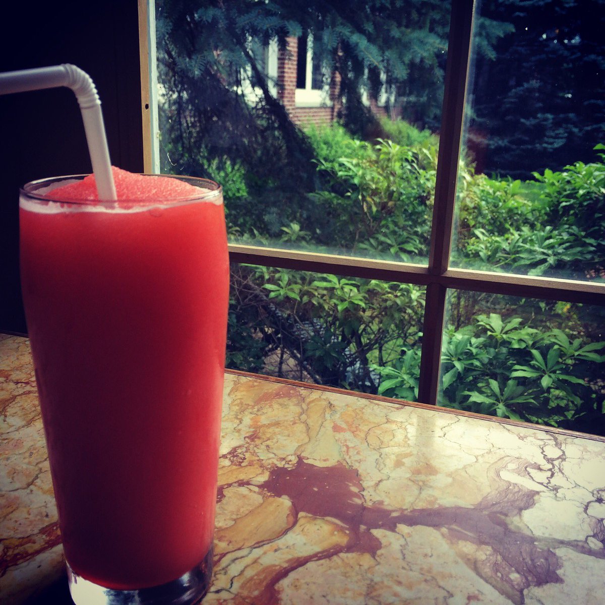 CIACulinary's tweet photo. RT @ApplePieBakery Strawberry Lemonade Granita kind of day. #APBC #CourtyardViews #DailyGranita https://t.co/iAXlyUr5jC