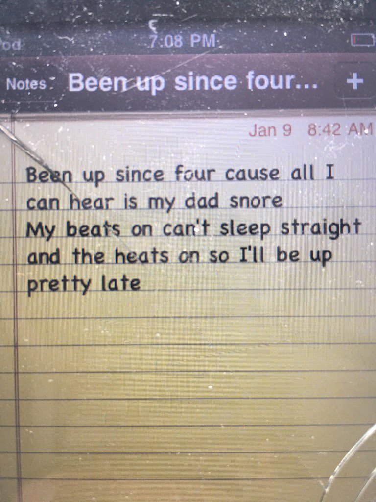 jakeyh34's tweet image. When you find your old iPod ... #butimnotarapper