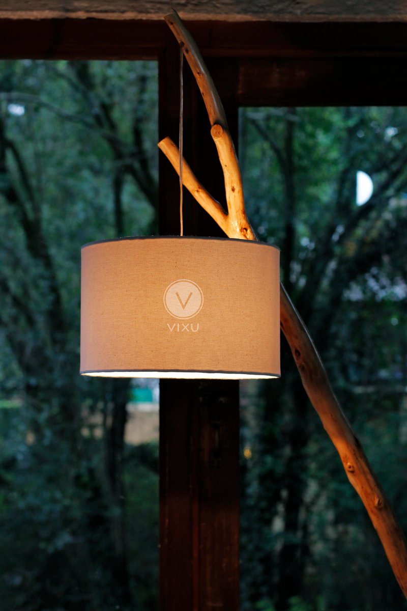 Estas lámparas además de ser únicas, le dan un toque diferente a la decoración de tu hogar. #HechoEnMexico #vixu
http://vixu.com.mx