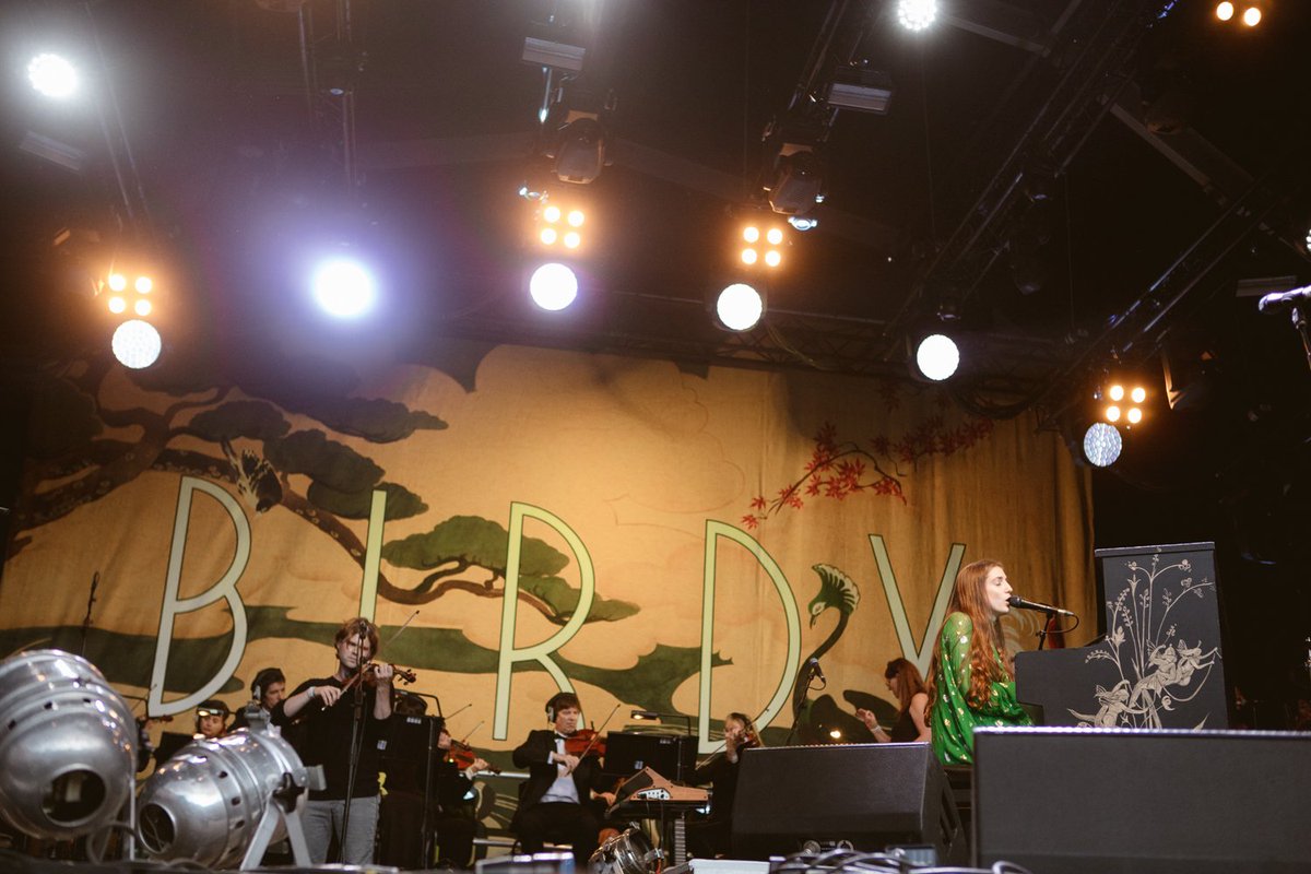 bestfitmusic's tweet image. Birdy tonight at the Summer Series at Somerset House: bestf.it/2t52XH6