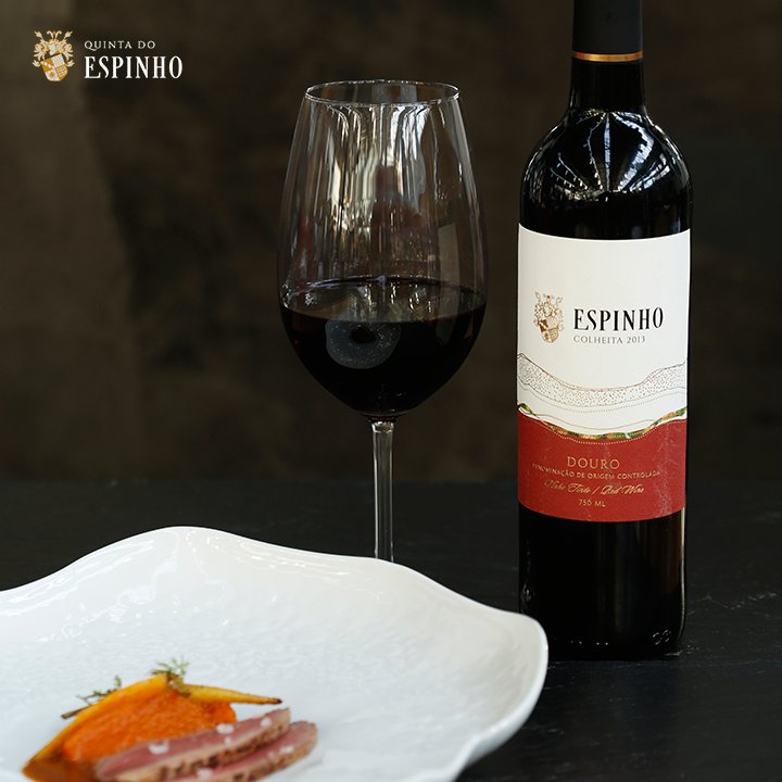 QuintadoEspinho's tweet photo. Our colheita pairing with a delicious duck has recommended by the juri Lionel Periner. https://t.co/aUGKcL5sto #stepbystep #1300taberna https://t.co/qAnwr6tBx6
