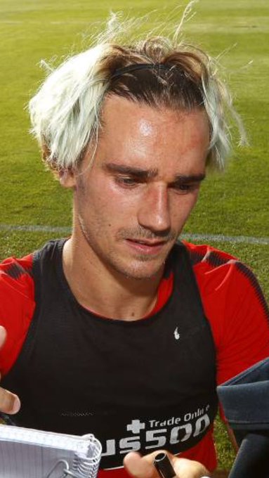 Antoine Griezmann trolled on Twitter for his new blonde hair - IBTimes India