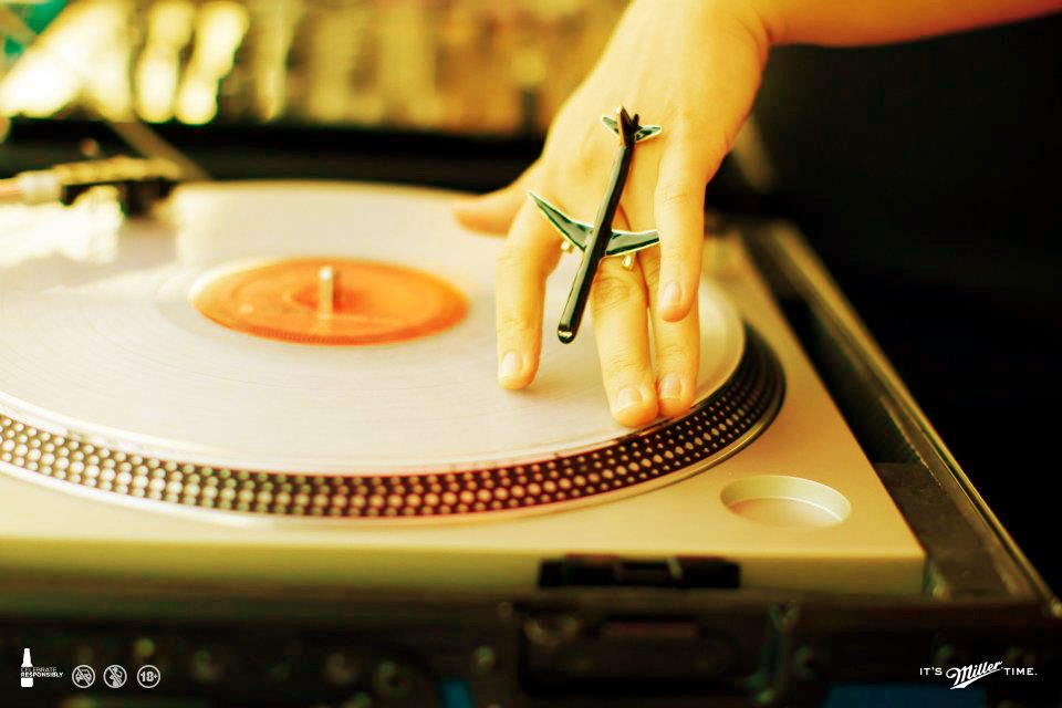¡Todos tenemos ese track que nos pone a volar! ¿Cuál es el tuyo? #ItsMillerTime