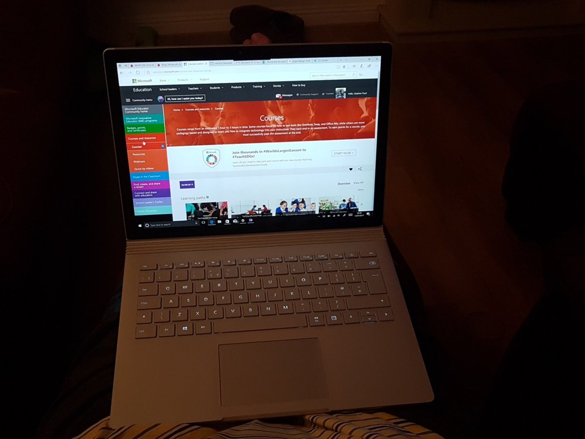 Lanny_Watkins's tweet photo. Love the @Surface pro 4 but the Book sits so much nicer on the lap! #MIEExpert #surfaceEd https://t.co/HWMqpm3XQT