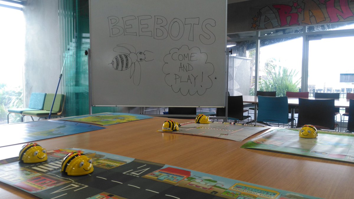 ChristchurchLib's tweet image. Beebots today at #AranuiLibrary. Come any time and have a play! @chchLibLearning ^RC