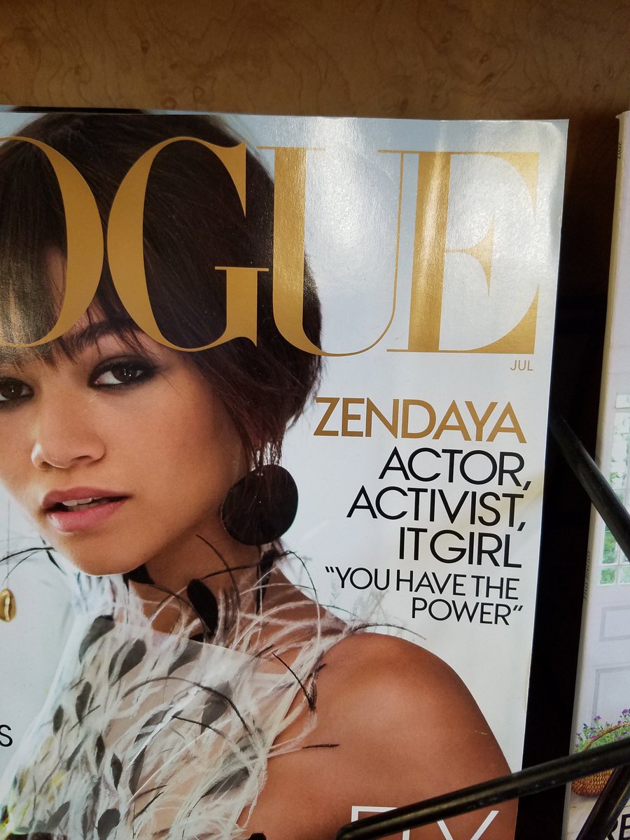 badbebop's tweet photo. .@HDTGM first Ron Silver, now Zendaya. #actorActivist https://t.co/DSgZnJlJGW