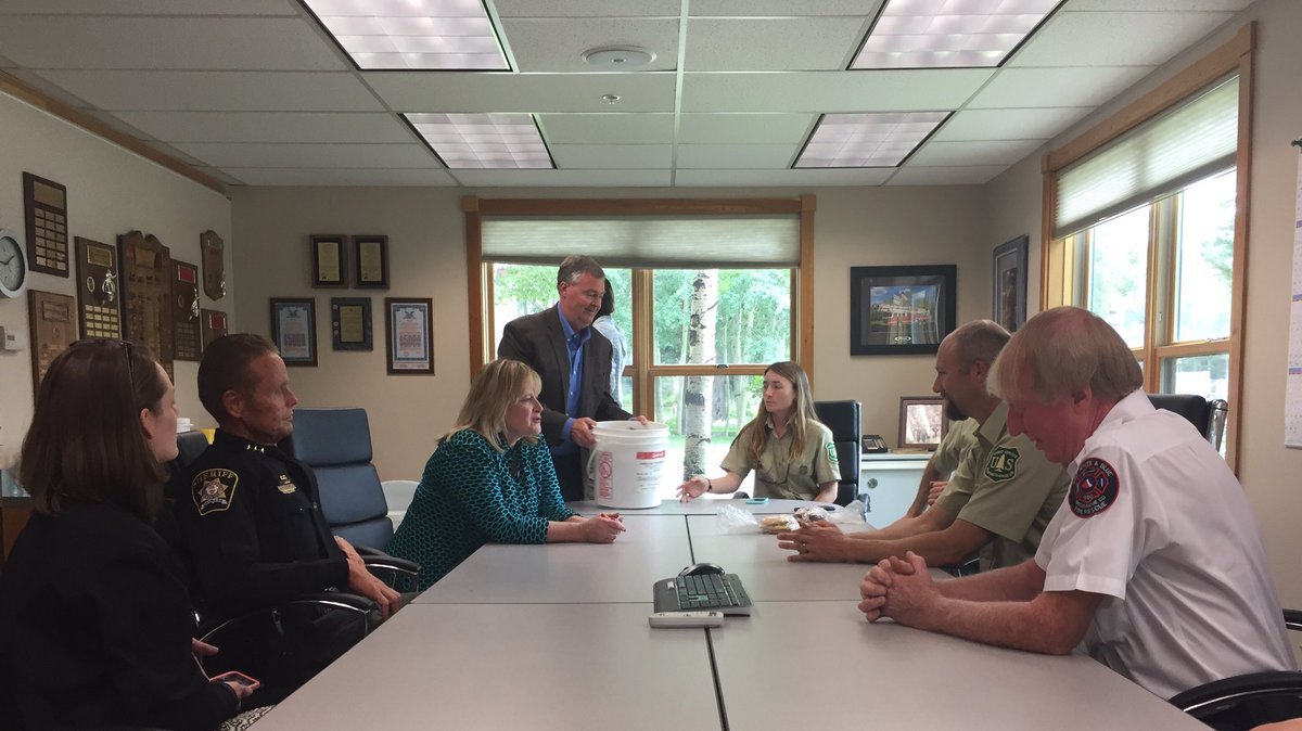 COAttnyGeneral's tweet photo. In Breckenridge today. Wonderful to meet with @RWBFire, @SummitSheriffCO, @forestservice to thank them for their incredible work. #Peak2Fire https://t.co/E3lDpocqeK