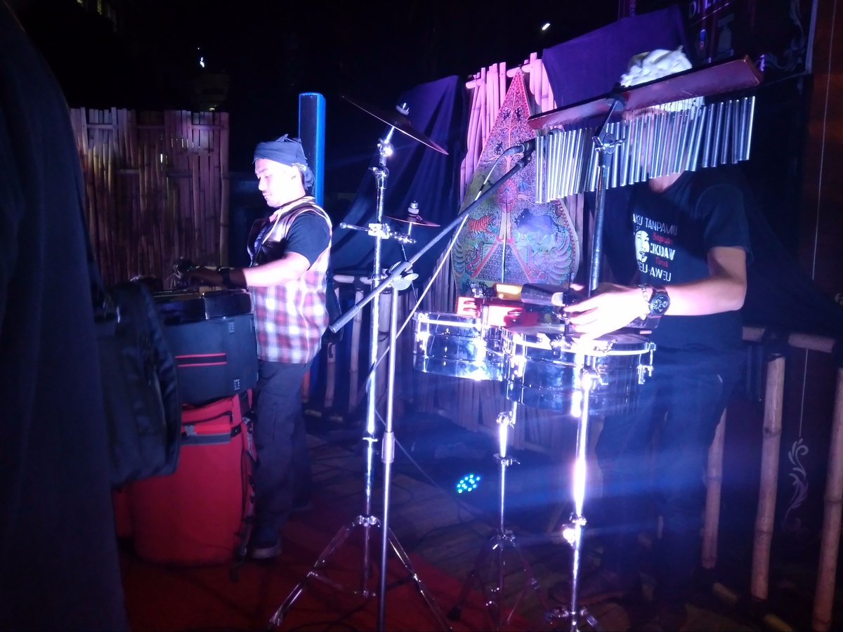 Rebo Nyunda 12 Juli 2017 infocikapundung.com/2017/07/13/reb…