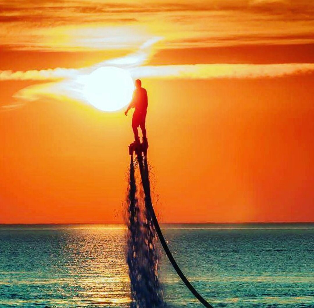 FlyboardTP's tweet image. Ever want to experience flight? 
#FindAWayFlyboarding 
findawayflyboarding.ca
#TurkeyPoint