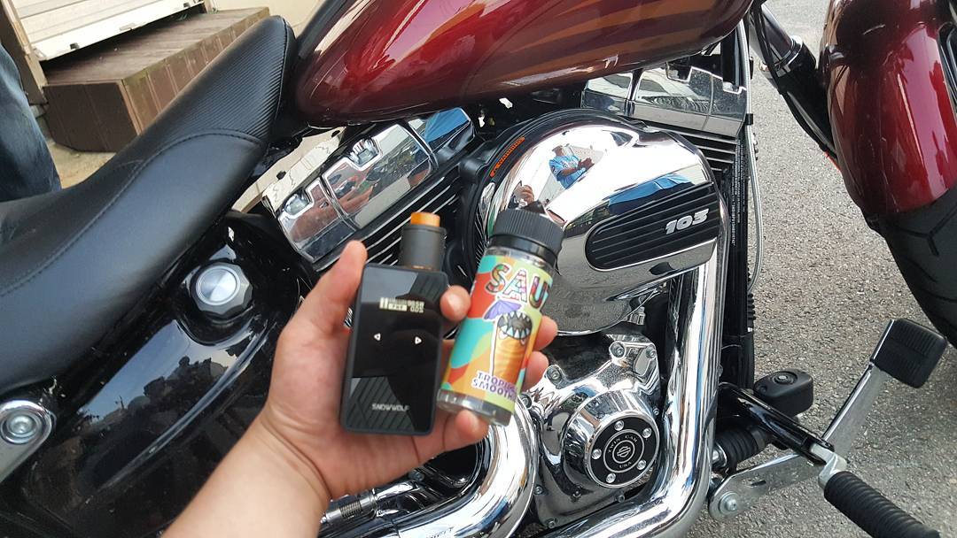 Snowwolfvape's tweet photo. Snowwolf 200W plus in a good company 🏍️
#vapemod #vape #vapor #vaping #snowwolf #ecig #vapeporn #eliquid #vapegirl #snowwolfmini https://t.co/BB9Oe1aVe8