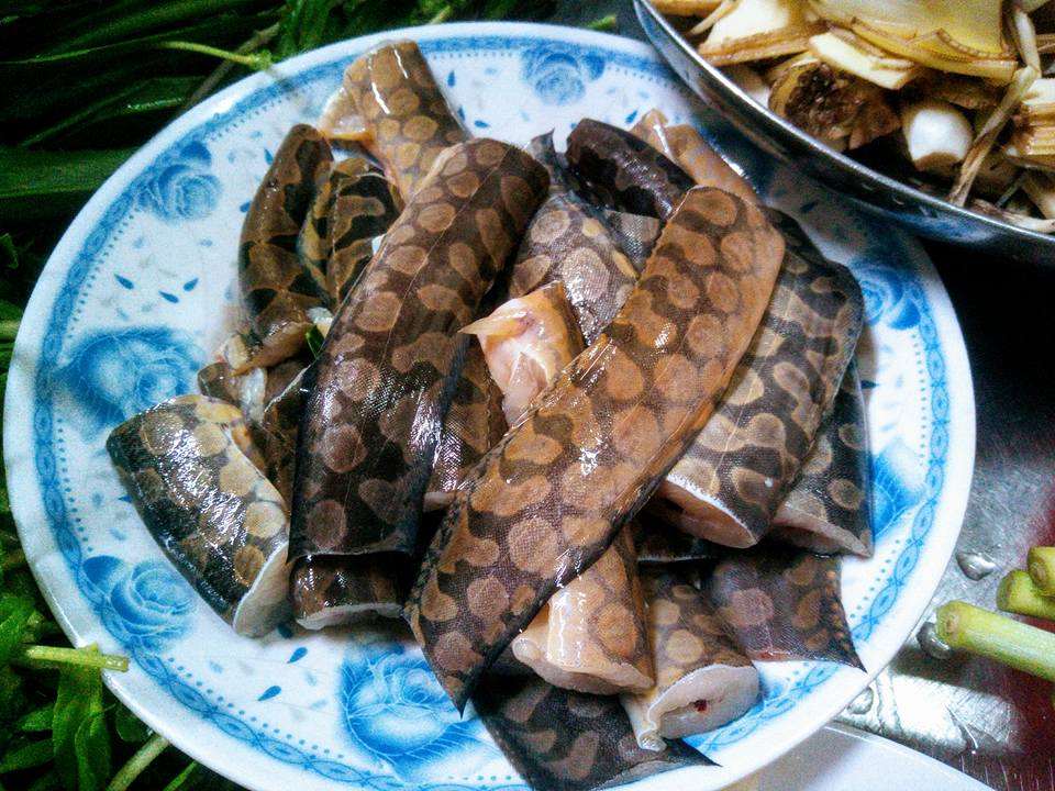 TheRecipeInfo's tweet photo. Cambodia traditional food
#delicacies
#KhmerTraditional 
#Cambodia
More Detial : https://t.co/tfJ1DJV5Ni https://t.co/TnZmAoDmr0