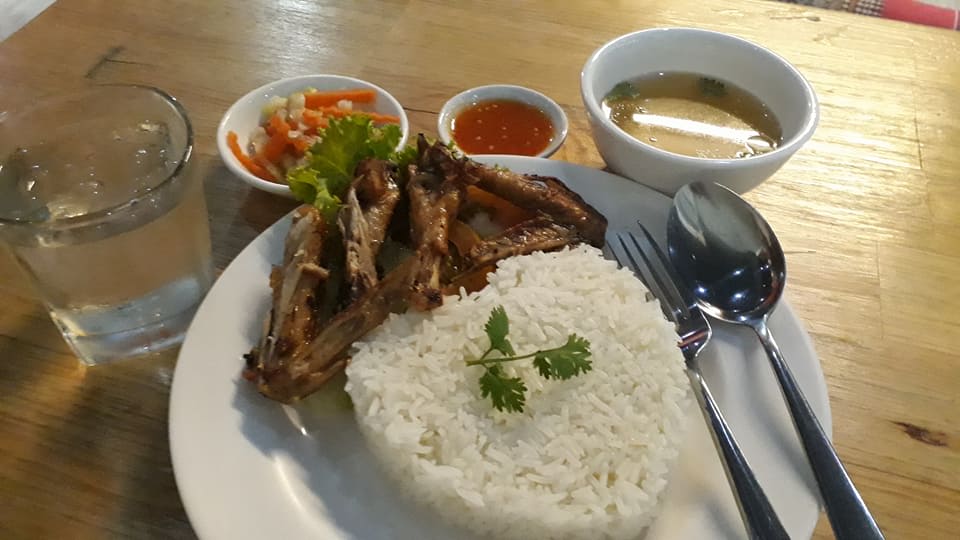 TheRecipeInfo's tweet photo. Cambodia traditional food
#delicacies
#KhmerTraditional 
#Cambodia
More Detial : https://t.co/tfJ1DJV5Ni https://t.co/Z9pW2PsrRr