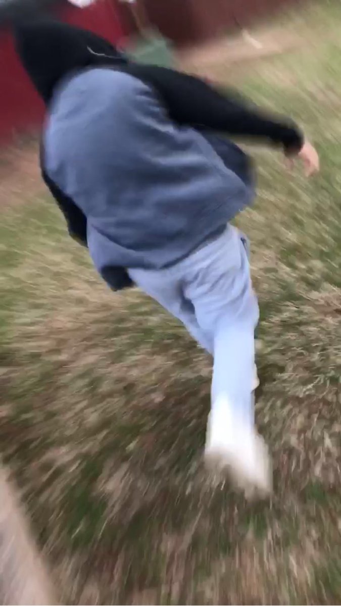 GTSDrey's tweet photo. when you hear someone yell out "12" https://t.co/4WuOZ9bHRk