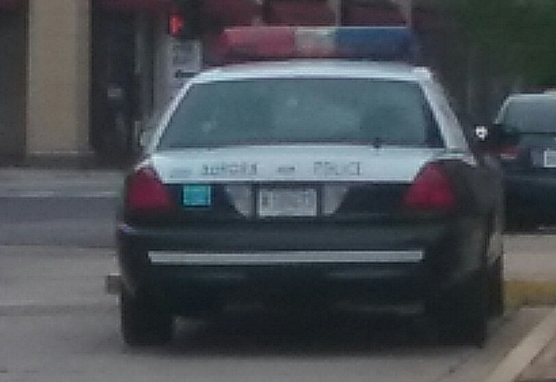 XhadowRap's tweet image. Police Officer Plate # M189673 Local Theatre , shortly before a show meeting. 2:42 pm , Monday July 10th . #IWillNotSubmit #FUCKthePOLICE