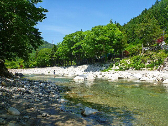 最新 夏 特集 Pa Twitter 関西版 川遊びスポット6選 黒滝川 奈良県吉野郡黒滝村 天ノ川 奈良県吉野郡天川村 摂津峡 大阪府高槻市 るり渓自然公園 京都府南丹市 高田第一自然プール 和歌山県新宮市 愛知川 滋賀県愛知郡愛荘町