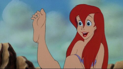 merebear_333's tweet photo. How I feel after I shave my legs in the Summer #mermaidstatus #goodthingididnthavetogivemyvoicetoaseawitchinexchangeforsmoothlegs https://t.co/9scblQnPG9