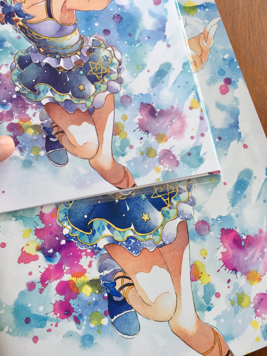 加藤アカツキ 新刊pr 続き 左上が以前の同人誌で刷ったグラフィックのオフセットcmyk印刷 上質紙 右下が今回star Flowersで使ったハイビジョン印刷 コート紙 です もう発色が明らかに違いますね T Co Bsrepnt1k6 Twitter