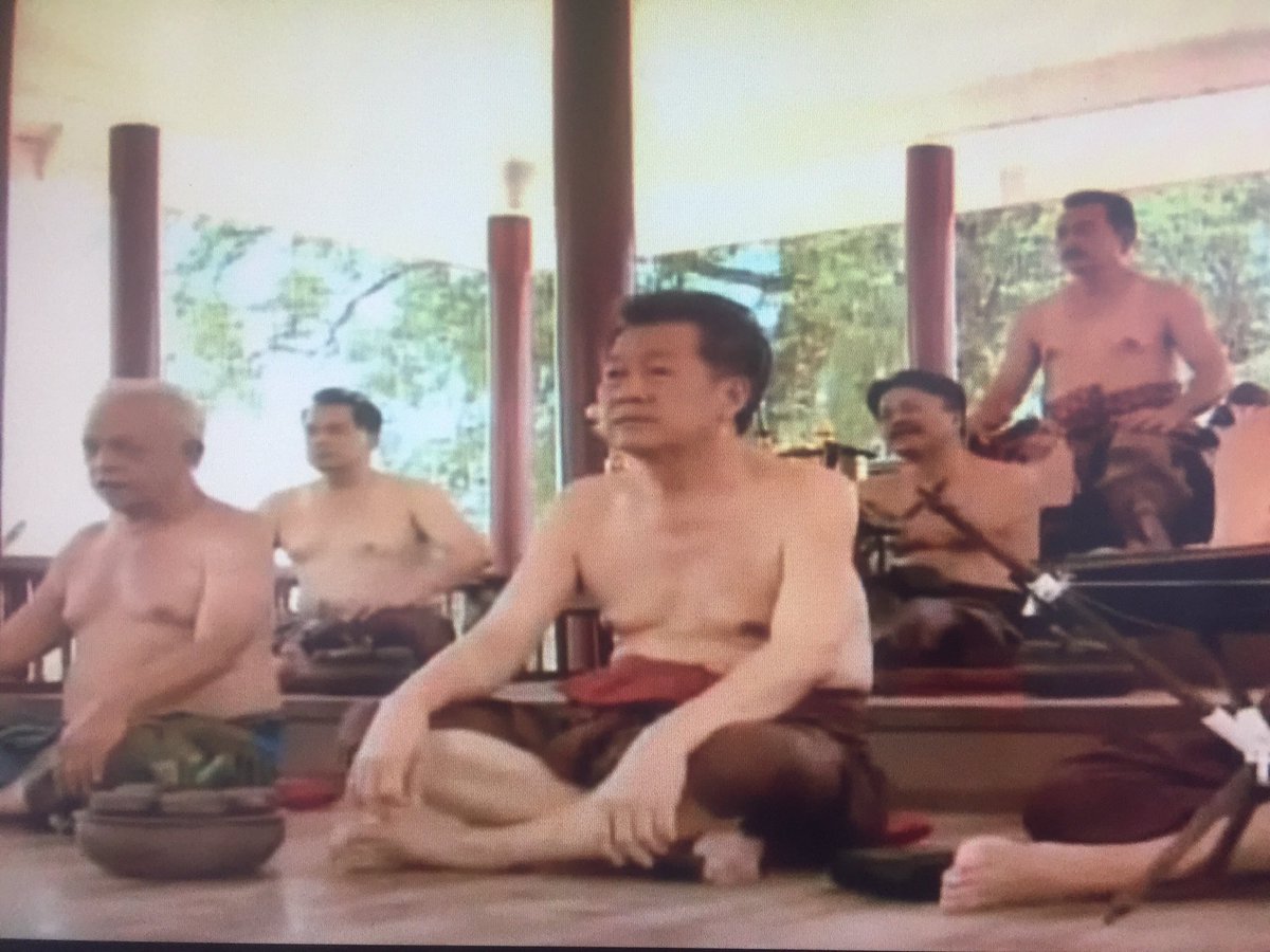 ดาราสูงวัยหลายท่านเล่นเรื่องนี้