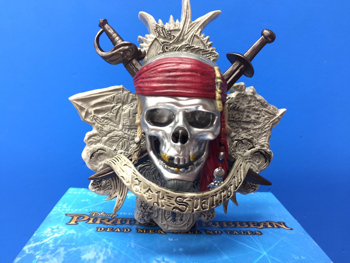 秋 葉 原 Hey Twitterissa 大人気 プライズ 新入荷 パイレーツオブカリビアン最後の海賊 Skull Figure 海賊旗でお馴染みのドクロマークが立体化 全2種 Hey2階に登場です 秋葉原hey Akiba パイレーツオブカリビアン