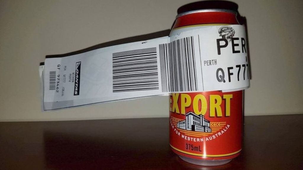 TakingFlightPod's tweet image. Australian plane passenger checks in can of beer - BBC News
crwd.fr/2vcJb8V