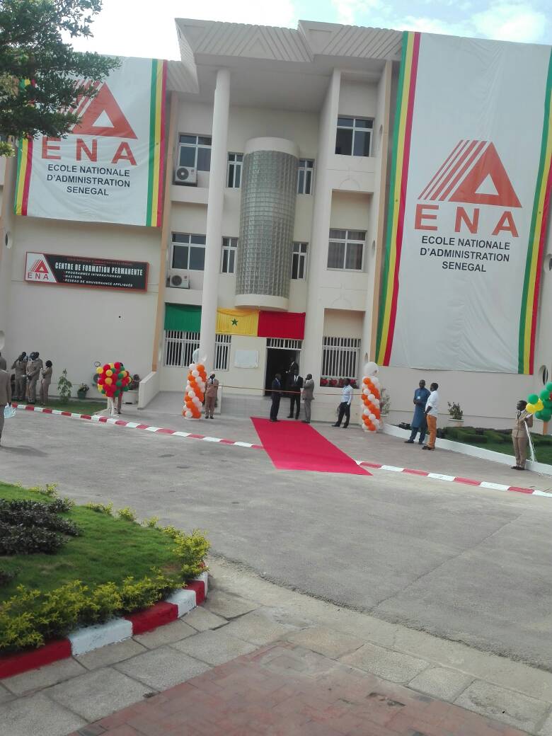 EnaSenegal's tweet photo. Jour-J 
Tout est fin prêt pour accueillir Son Excellence @Macky_Sall #ENAVisitePR #Kebetu https://t.co/kMSXtDizWY