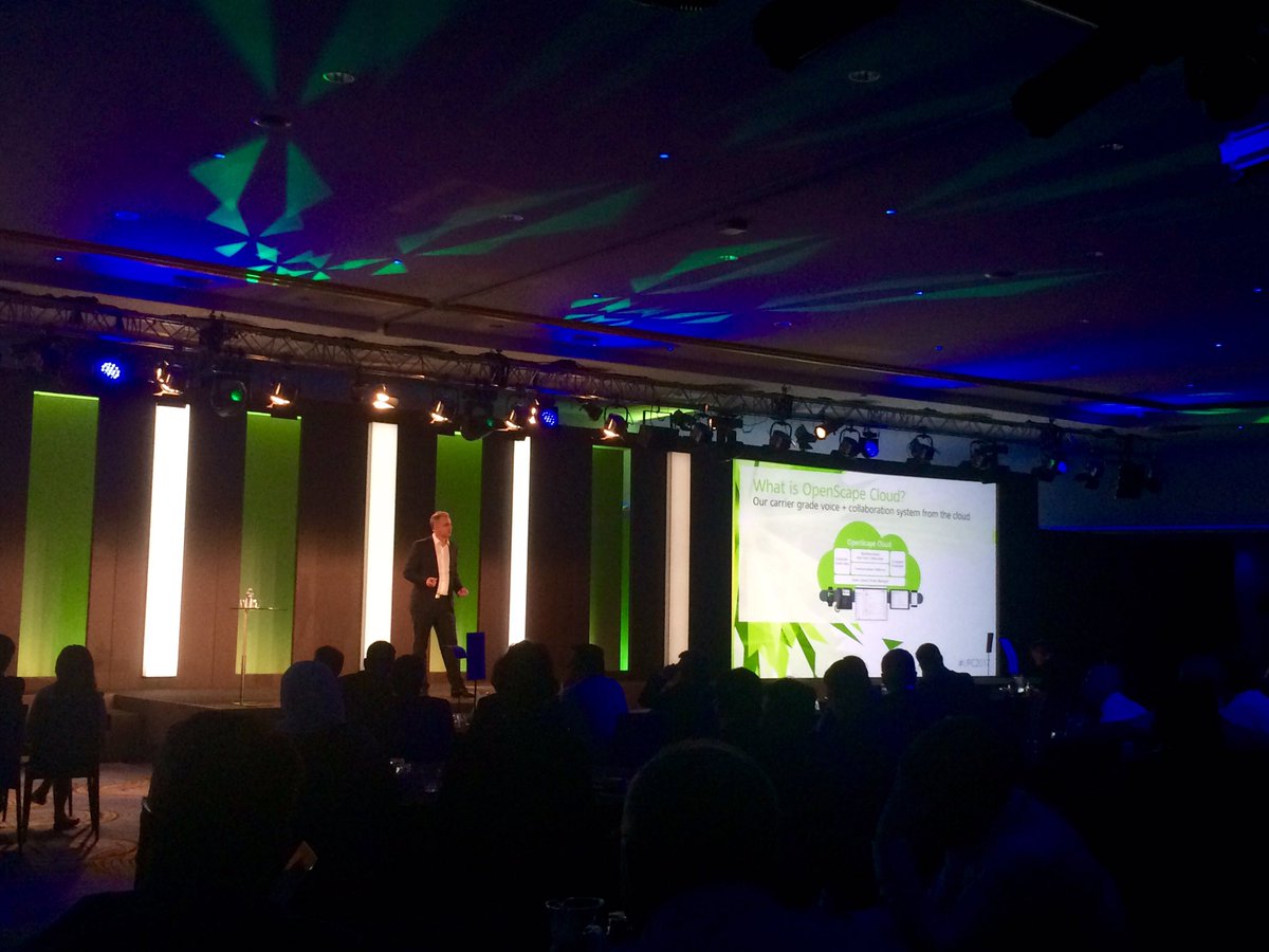 jonpritchard11's tweet image. Live on stage - @JHickischBiz  launch @UnifyCo new #OSCloud UCaaS solution #UPC2017