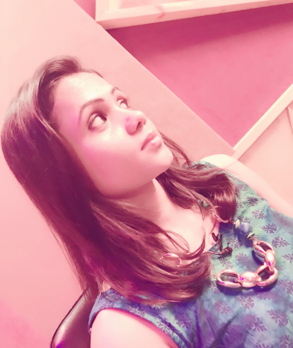 iamManimegalai's tweet photo. #picfromshoot 🙌 https://t.co/YvVuUHVPnt