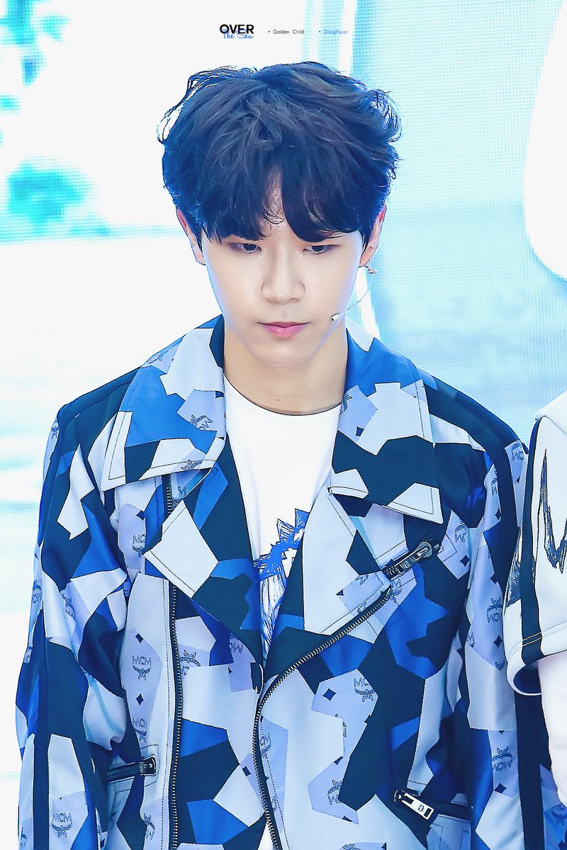overthesea1999's tweet photo. 170709 게릴라 HQ
왜 이렇게 멋있어 ㅜ ㅜ 

#Golden_Child #골든차일드 
#동현 #donghyun 
#골든차일드_데뷔하자 @Official_GNCD https://t.co/JR4GZ6tBqI
