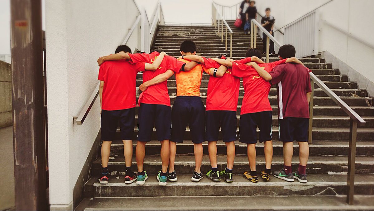 そーいえば、火曜日体育大会だったぁー100メートル走は、マァマァ頑張ったかな、とにかく楽しかったわぁー✌️
来年は優勝だな🏅