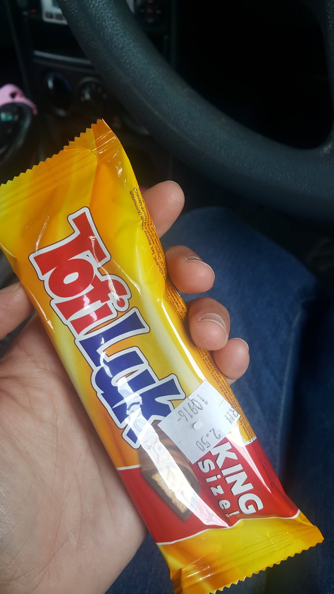 faizzahbaharin's tweet photo. Dulu aku beli ni 70sen je kot..😒 #fevret https://t.co/kl2zzS60r0
