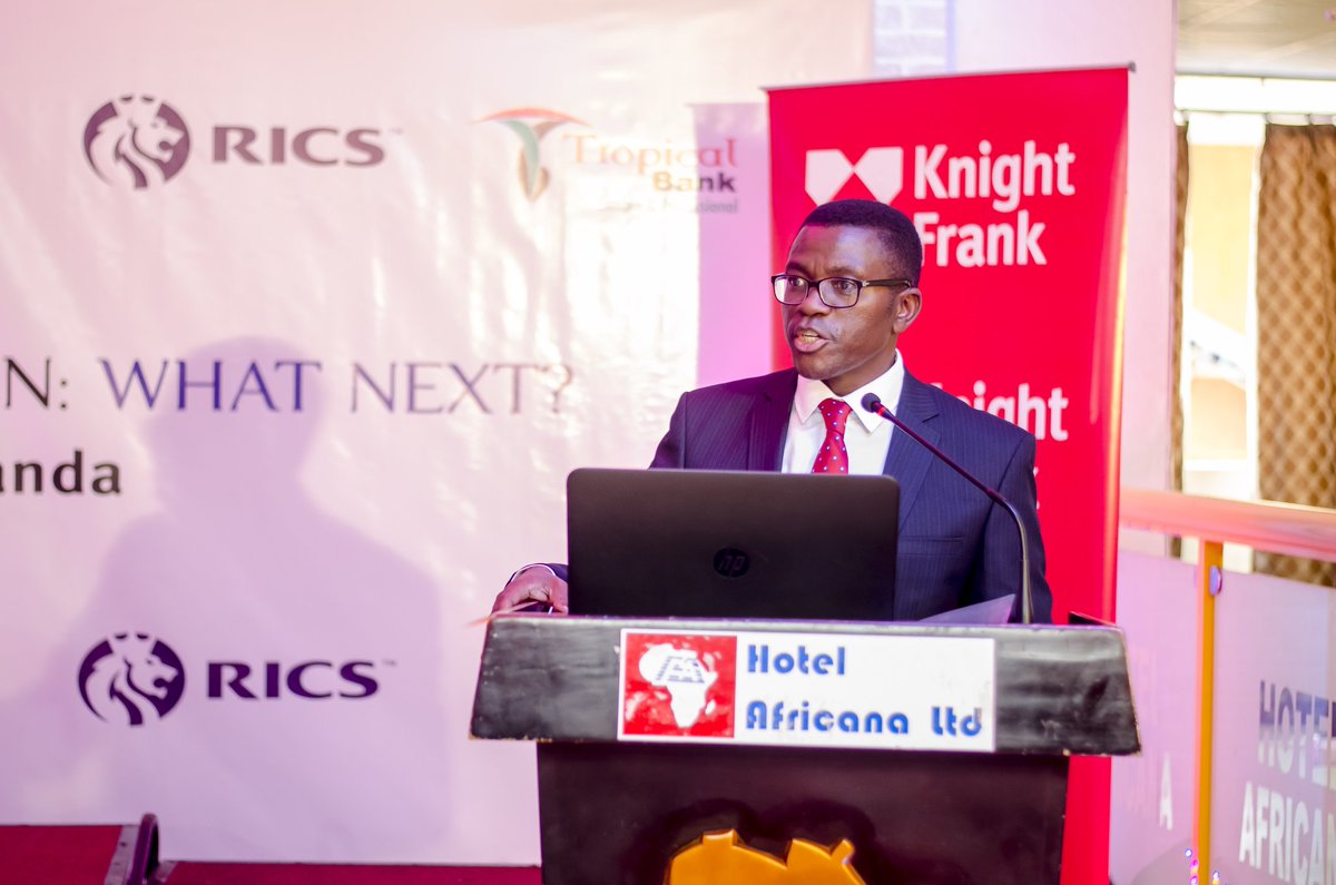 knightfrankug's tweet photo. Owekitiibwa @cpmayiga's address on "kyapa Mu Ngalo"at the ongoing SRB, RICS & ISU organised CPD #SRBUg2017 @RICSnews @RICSCPD https://t.co/3HoIsvTNvP