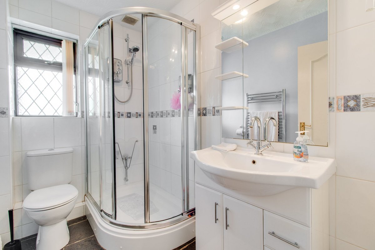 NEW PROPERTY NOW FOR SALE ...BEAUTIFUL BUNGALOW AT A GUIDE PRICE OF £170,000 TO £180,000 #property #doncasterisgreat #Doncaster #forsale