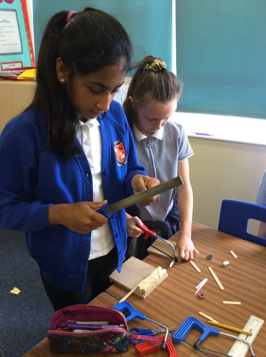 misscleary's tweet image. Starting to make our fidget spinners for Dynamo Week! 😊🌀💸 #designandtech