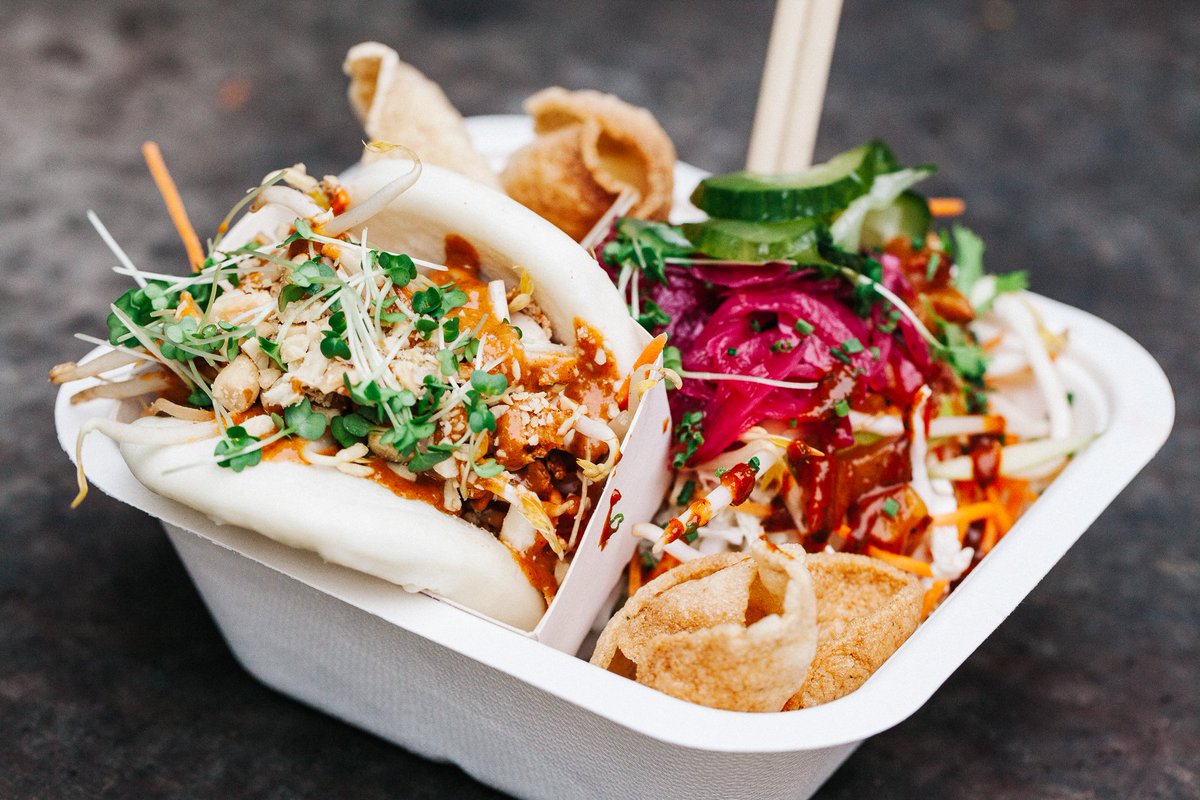 How about our €10 meal deal to whet the appetite this lunch-time at <a href="/eatyard/">Eatyard</a>? 

Behold, the Pow Bao Chow. #eatyard #powbao