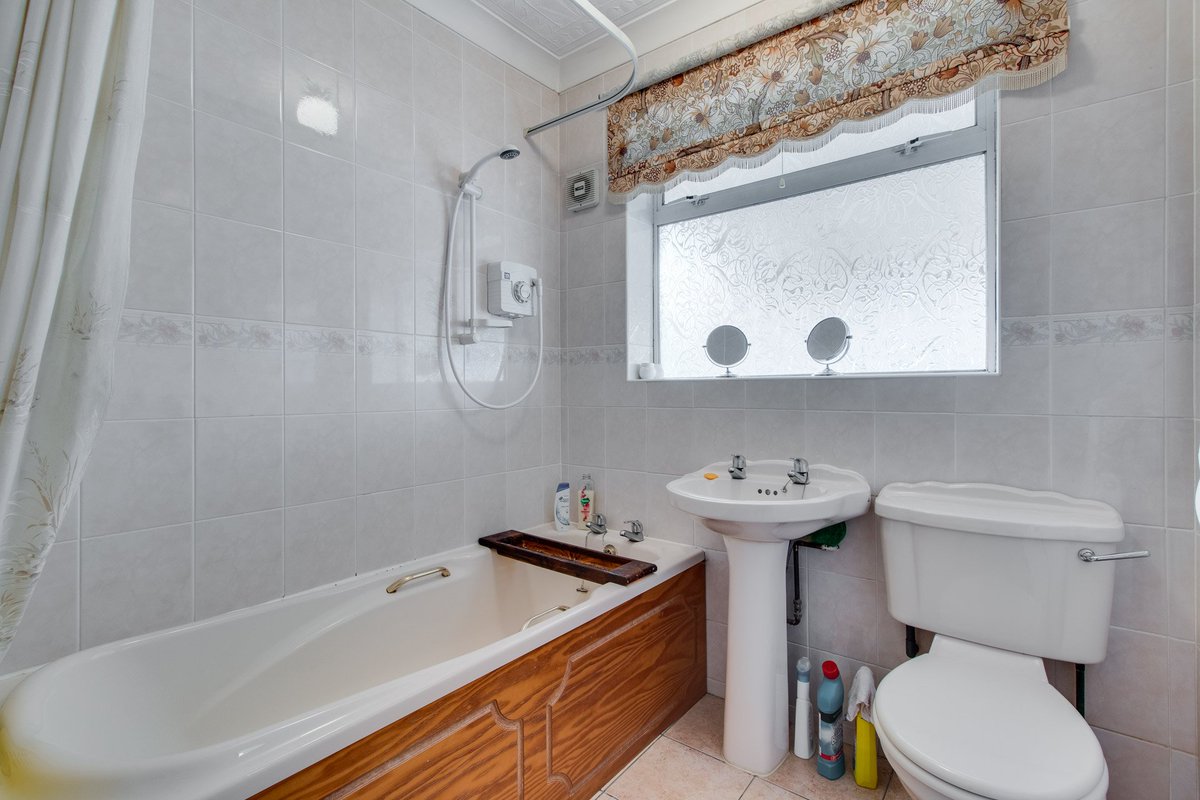 NEW PROPERTY FOR SALE - HERRICK ROAD, BARNBY DUN - £130,000 CALL 01302 327 291 #property #doncasterisgreat #Doncaster #bungalow #forsale