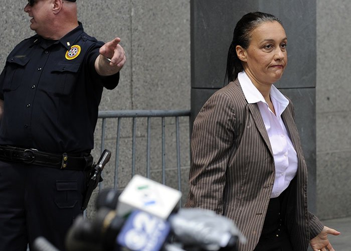 Valeurs's tweet image. En Marche vers la sortie ! Laurence Haïm quitte le mouvement de Macron &amp;gt;&amp;gt; bit.ly/2uhKoPm