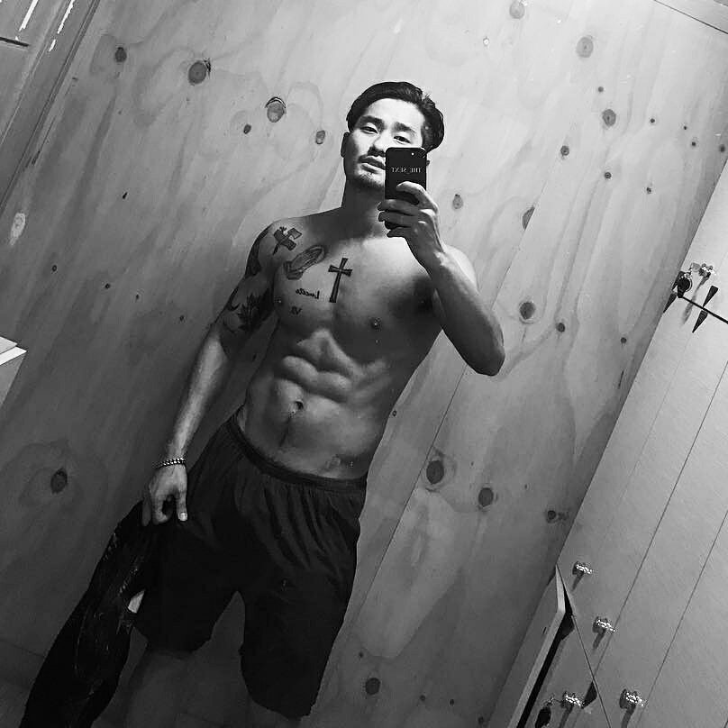 Shwdstv's tweet photo. make yourself stronger 💪 https://t.co/RcM9KTLsKl