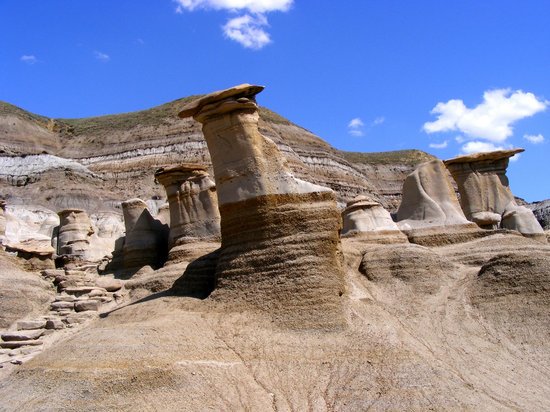 SGI_CANADA's tweet photo. Do you hoodoo? Head to @CanadianBadland to check them out & make sure you have an #AutoPak before you go!
https://t.co/dgX6Z5FAa2 https://t.co/CKiWhzZeIA