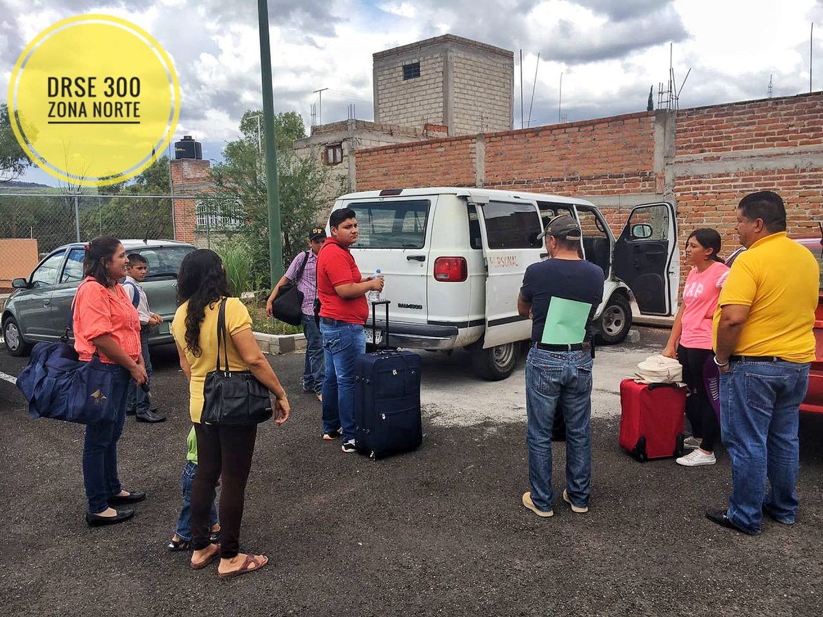 DelgNorte300's tweet photo. #RobomathJalisco Alumnos de la Región Norte #DRSE300 #EducacióndeCalidad @CoorDelgReg @PacoAyon @66Pulido @garamda74 @SecEducacionJal https://t.co/NMIrO7OrE7