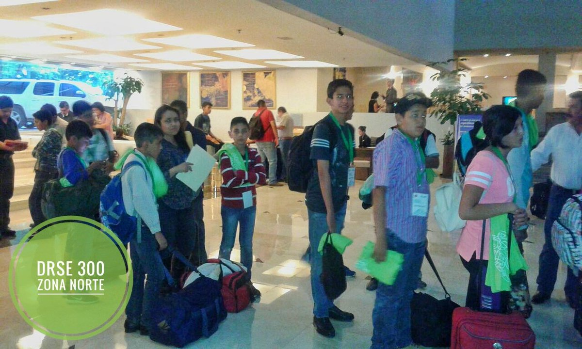 DelgNorte300's tweet photo. #RobomathJalisco Alumnos de la Región Norte #DRSE300 #EducacióndeCalidad @CoorDelgReg @PacoAyon @66Pulido @garamda74 @SecEducacionJal https://t.co/NMIrO7OrE7
