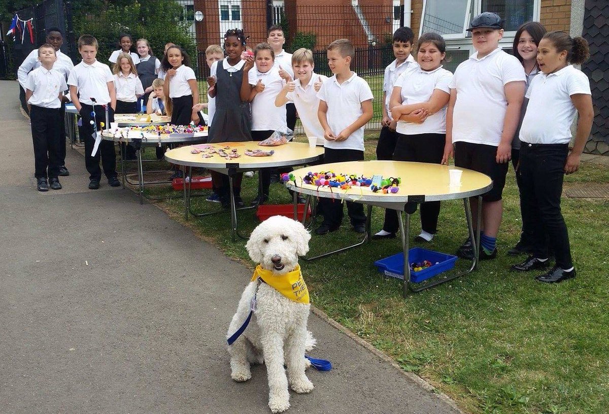 wayne_knight's tweet photo. Class 5 the entrepreneurs of the future! I hope you sell all your crafts you made. https://t.co/WFLKQweguI