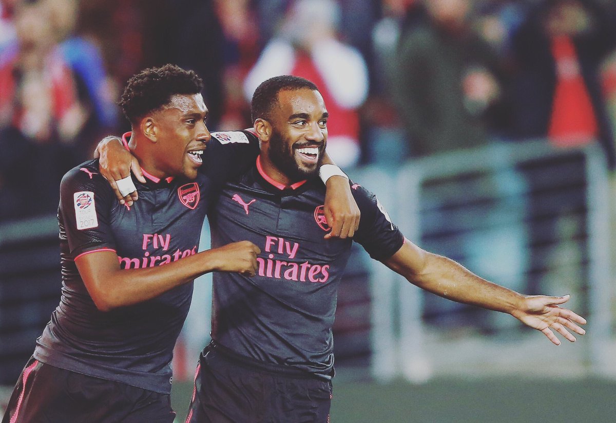 Alexandre Lacazette tweet media
