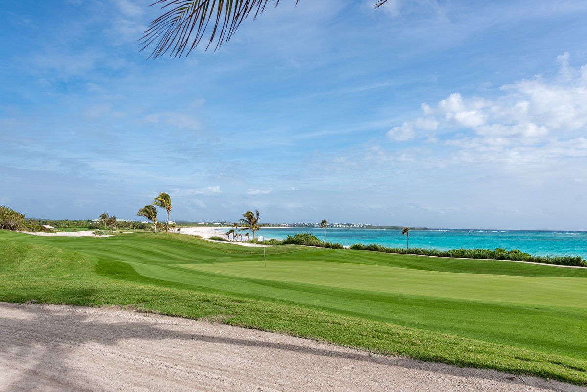 TheAbacoClub's tweet photo. What an honor! Our ocean-front 5th Hole has been named one of the World's Most Beautiful Holes 🤗 https://t.co/jxJ4HkNr8s @CNNTravel https://t.co/D13uoHF2qO