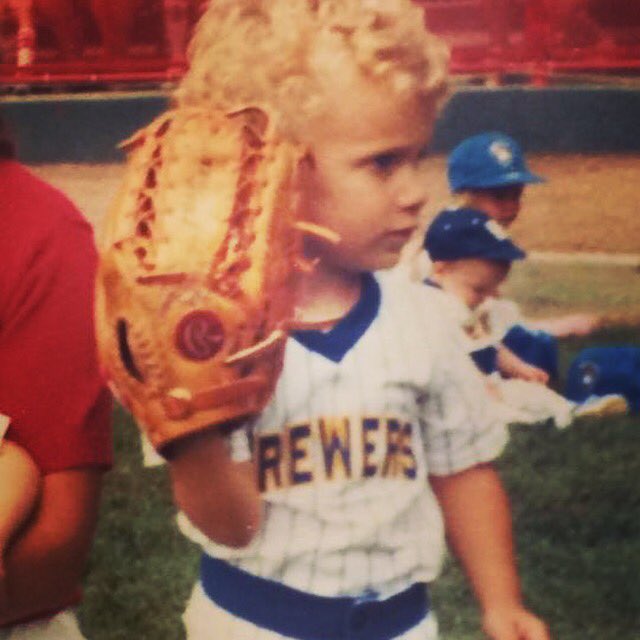 pdvjunior's tweet photo. The first hints my future wasn’t going to be on the field #tbt #RightHanded #WrongHanded https://t.co/BVeYxsuZ0T