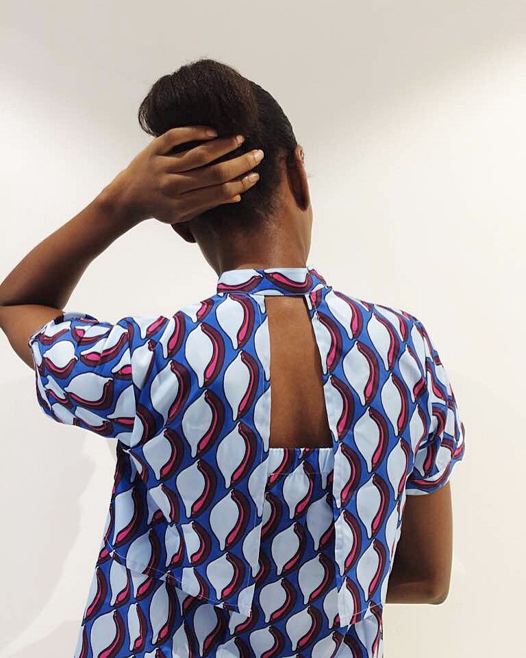 JewelByLisa's tweet photo. Details on our J Label cowrie print blouse. Available at our studio. View our lookbook at https://t.co/wrzQwfYvT7. https://t.co/Owt3XuvQYX