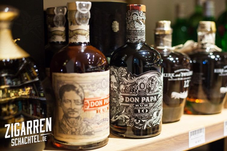 zigarrenschacht's tweet photo. Don Papa 10 wieder in unserem Regal!

https://t.co/qrE85OKadQ

#DonPapa #Rum #Zigarrenschachtel #Zigarre #Zigarren #Raubling  #Spirituosen https://t.co/OpQyzhAZF9