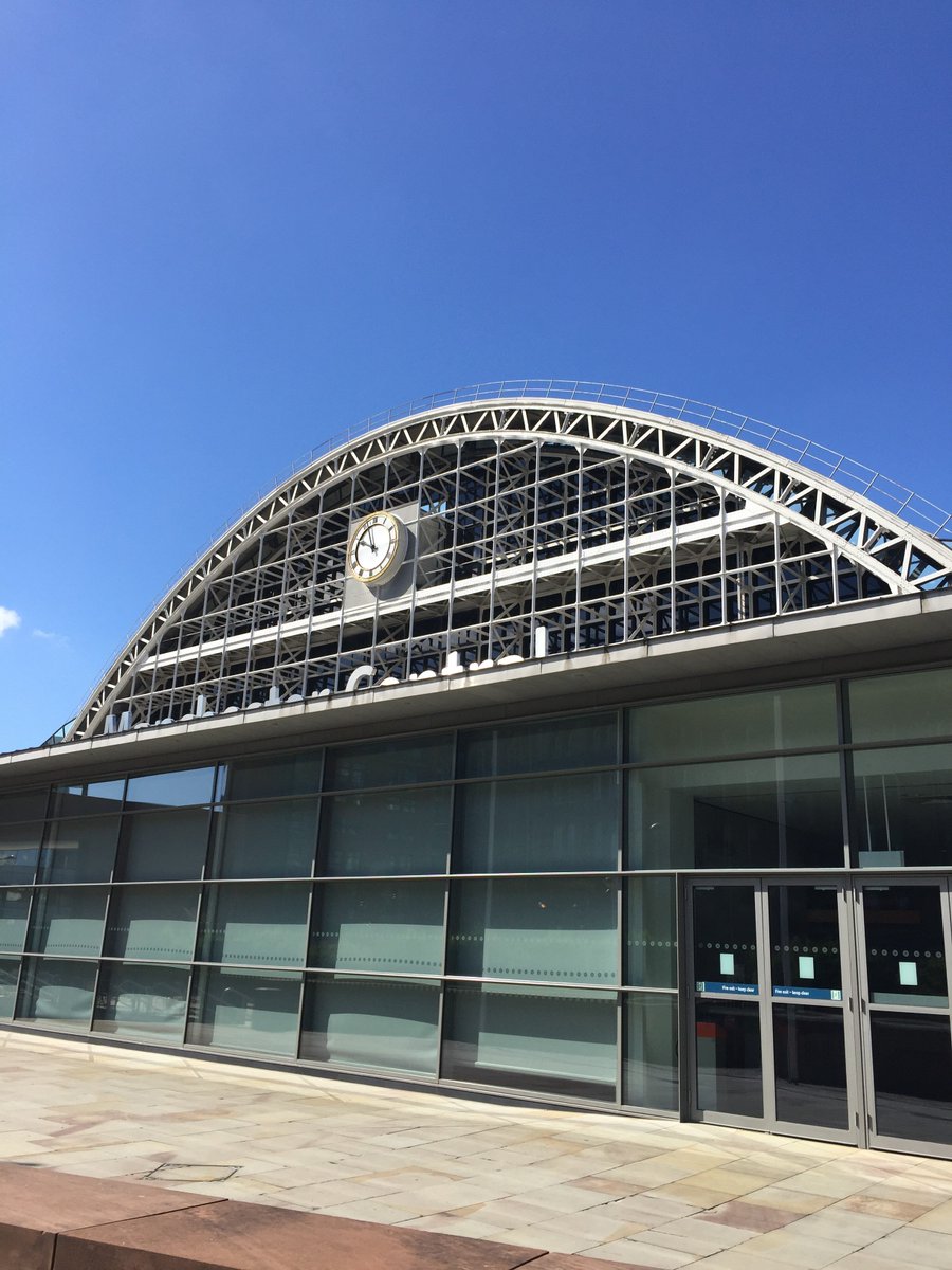 ConstableSmith's tweet image. Delegates from 19 countries attended #Colloids2017 and experienced the friendly, dynamic and beautiful city that is Manchester @ILoveMCR