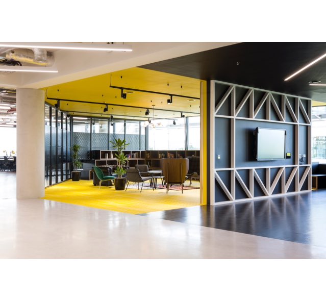 ToonThirdWay's tweet photo. Completed Marketing Suite for #Blackstone in #chiswickpark #officedesign #blackandyellow #design #interiors #trending https://t.co/Lm59oGuMR2