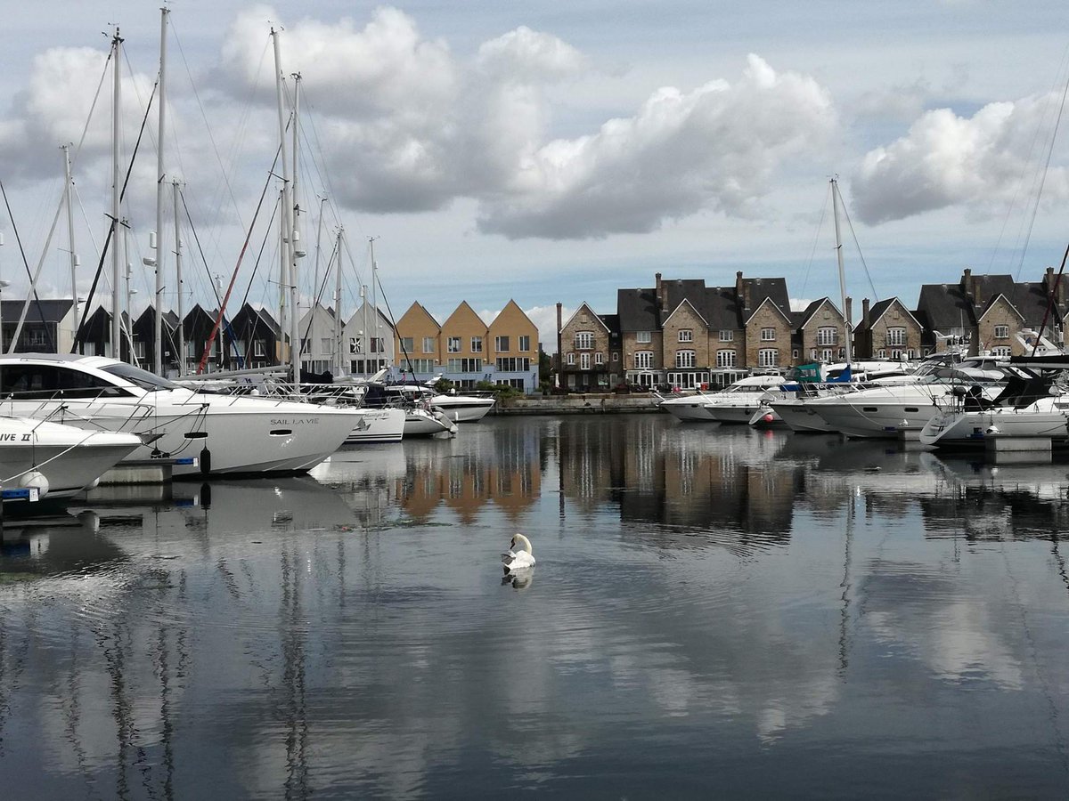 trimnetmarine's tweet photo. We're out #templating a new #windscreen #cover on another #Phantom40 today at #chatham #mdl #marina! #trimnet https://t.co/IQMdxqkYhI